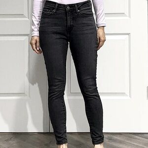 Levi’s Skinny Jeans